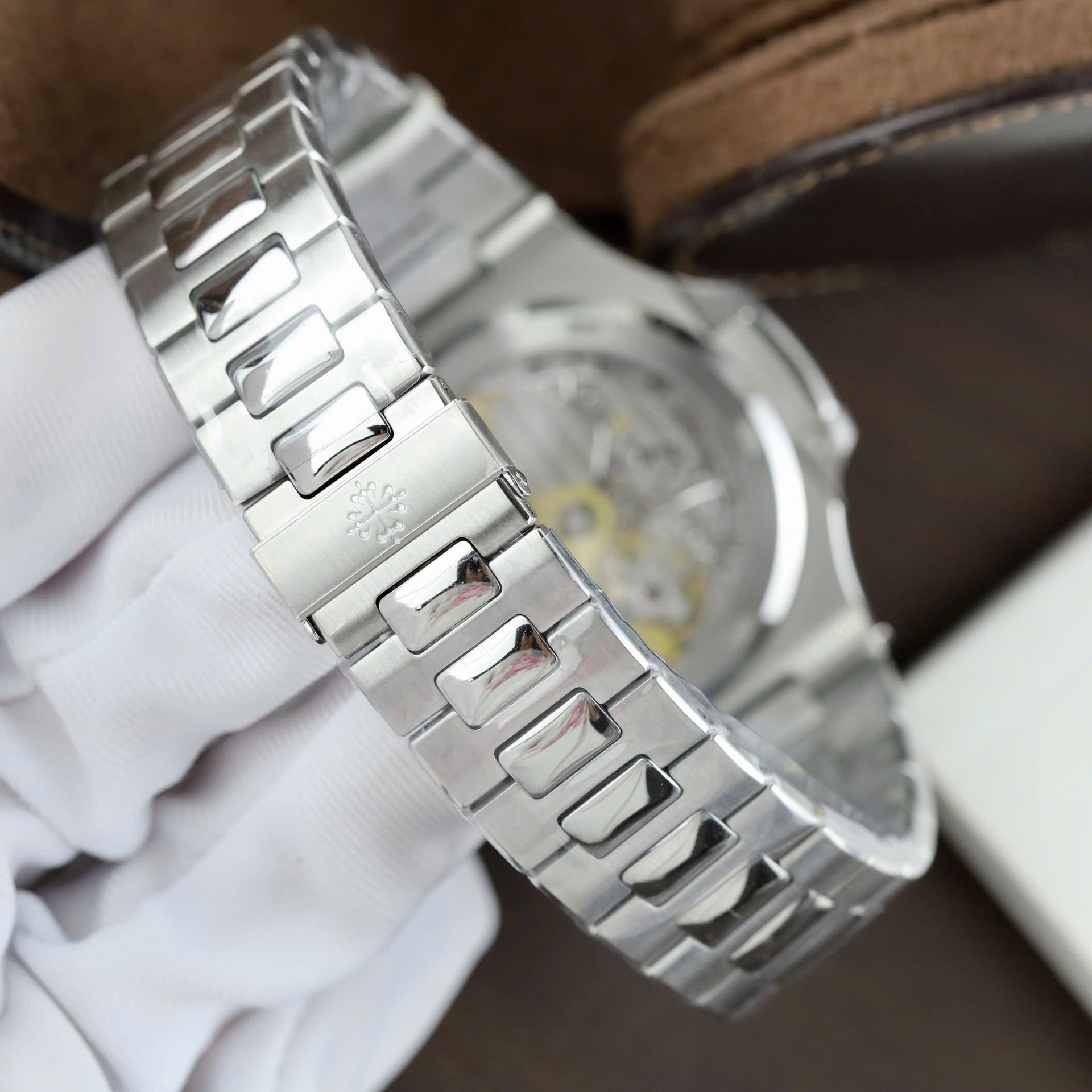 Patek Philippe Nautilus 5723 Gray Dial Imitation Watches Diamonds Moissanite Baguette Custom 40mm - Top club