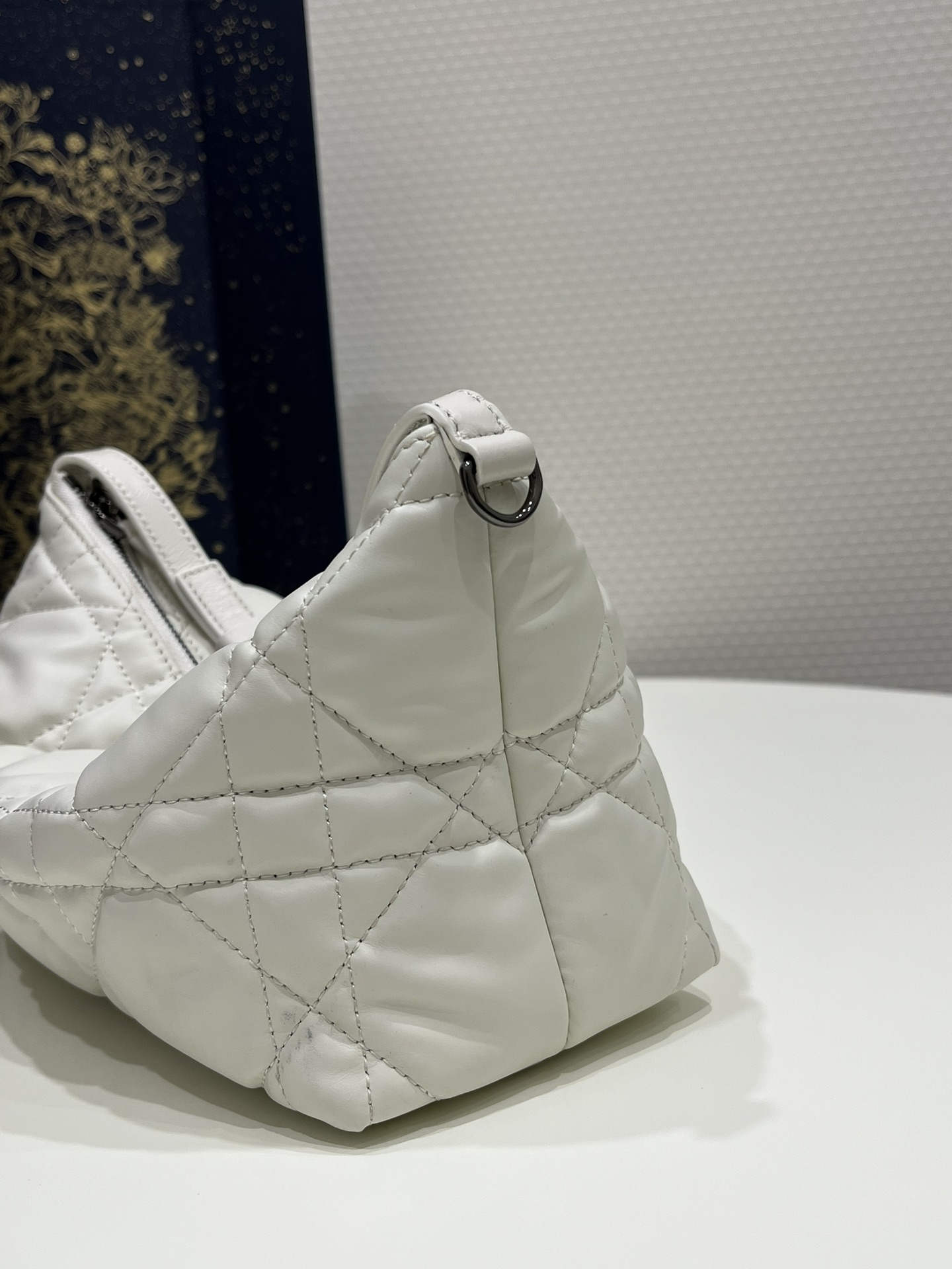 Medium Diortravel Nomad Pouch Black/White For Women 8.5in/ 22cm S5554BMIG_M9001:1High-quality replica