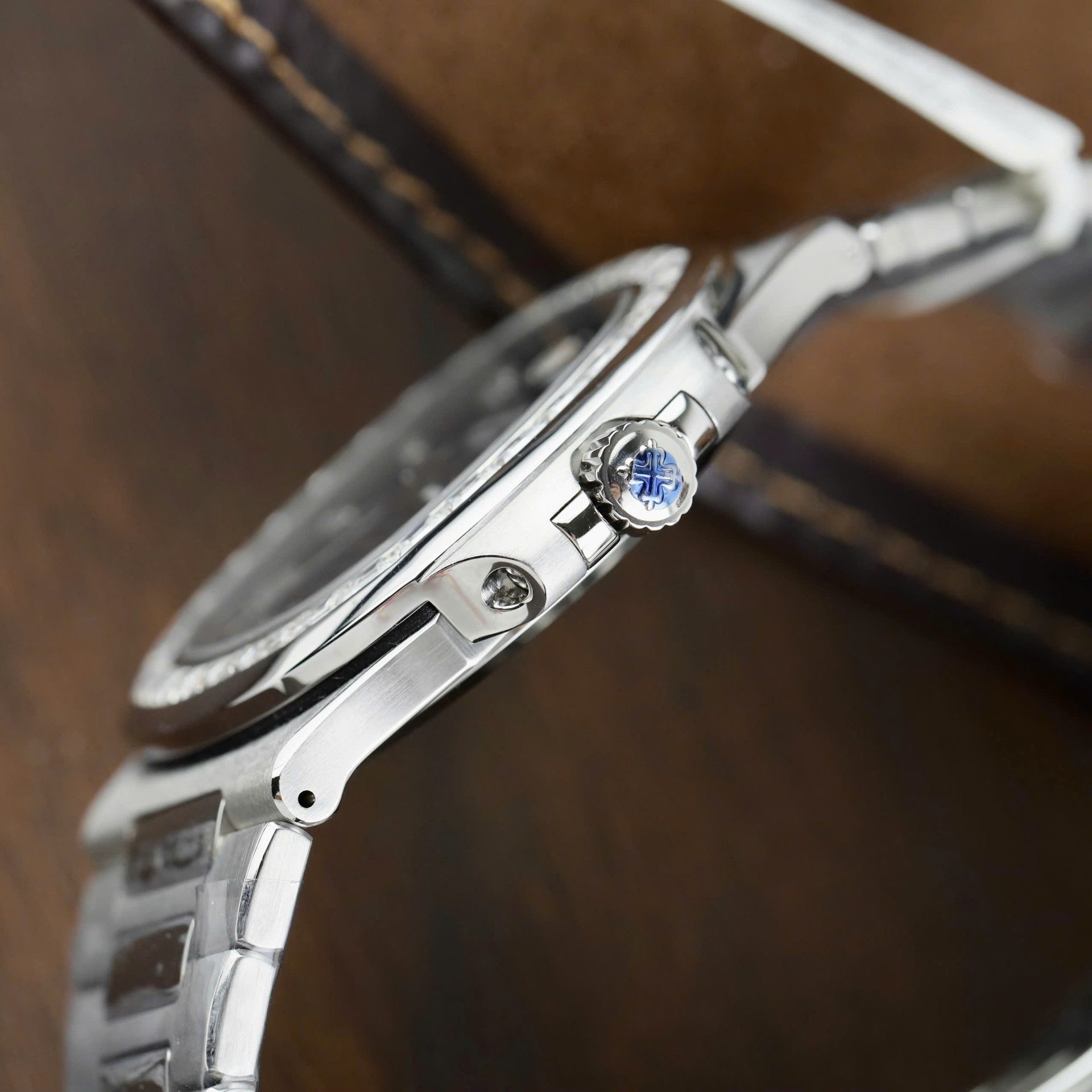 Patek Philippe Nautilus 5723 Gray Dial Imitation Watches Diamonds Moissanite Baguette Custom 40mm - Top club