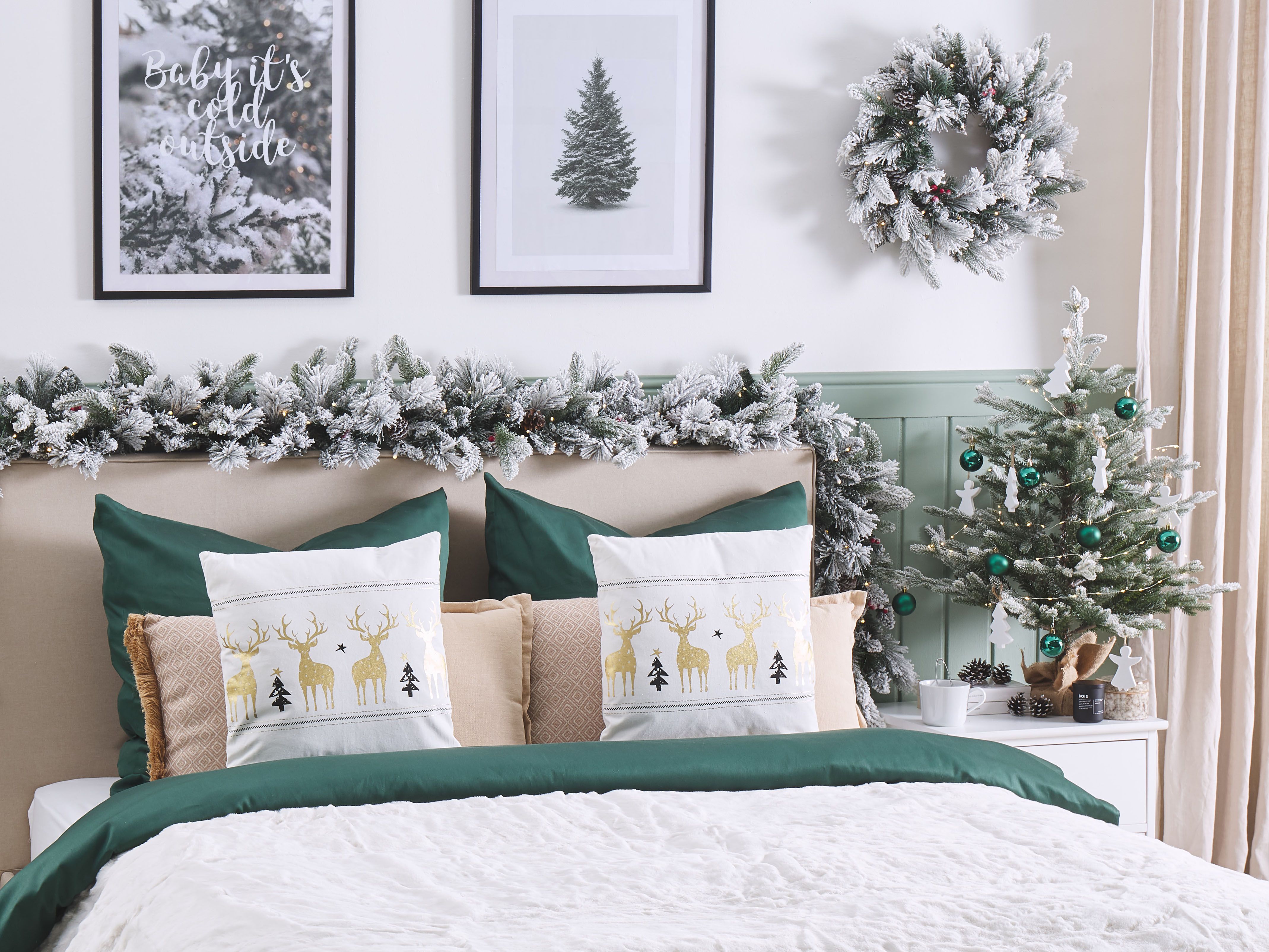 Set of 2 Decorative Cushions DONNER Cotton 45 x 45 cm White Christmas Motif