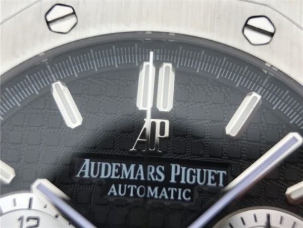 Replica Audemars Piguet Royal Oak Chronograph SS JHF Black/White Dial SS Bracelet A7750 - Top club