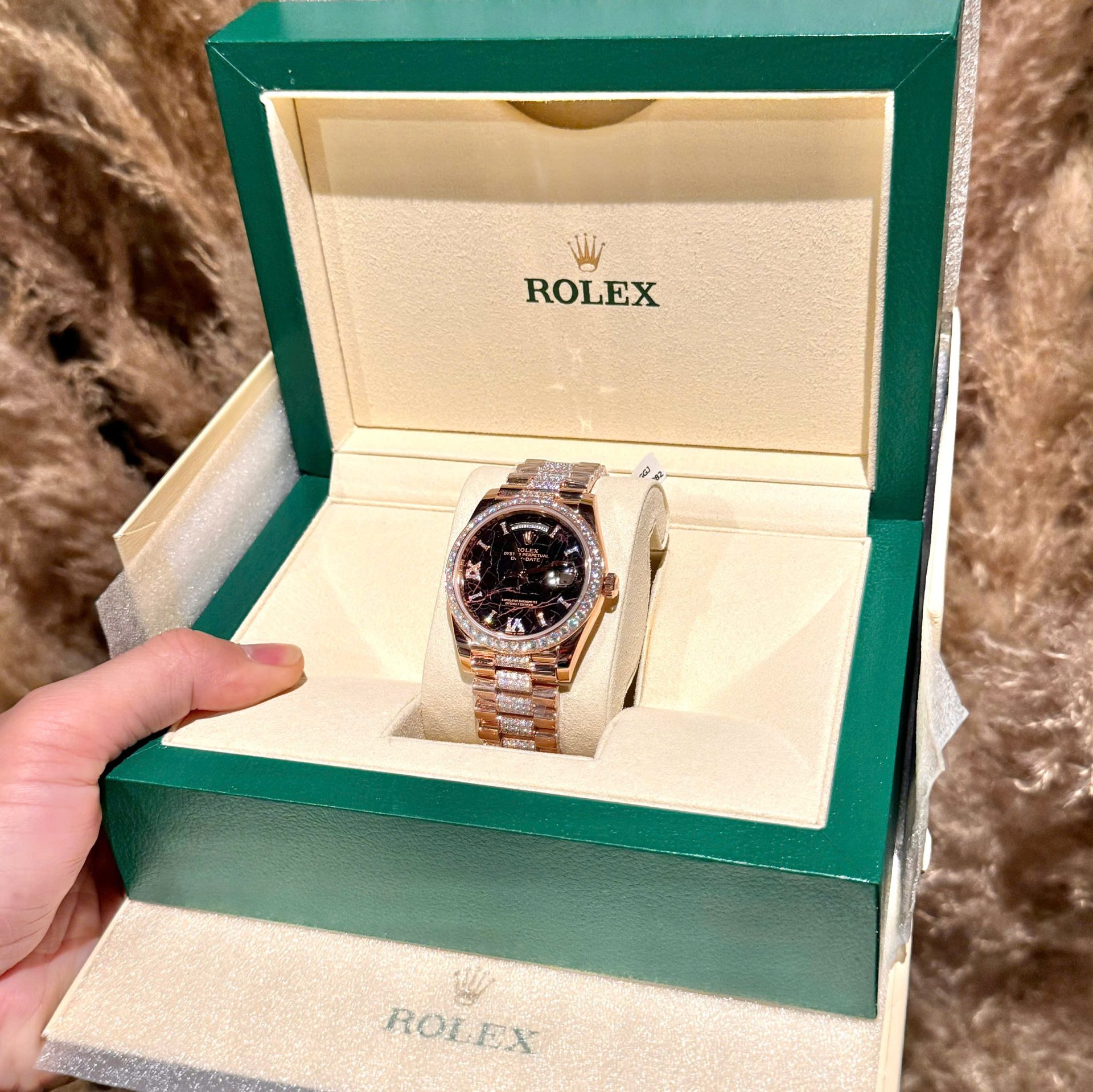 Rolex Day-Date Replica Watch Meteorite Dial Custom Moissanite Diamonds Hong Kong 40mm - Top club