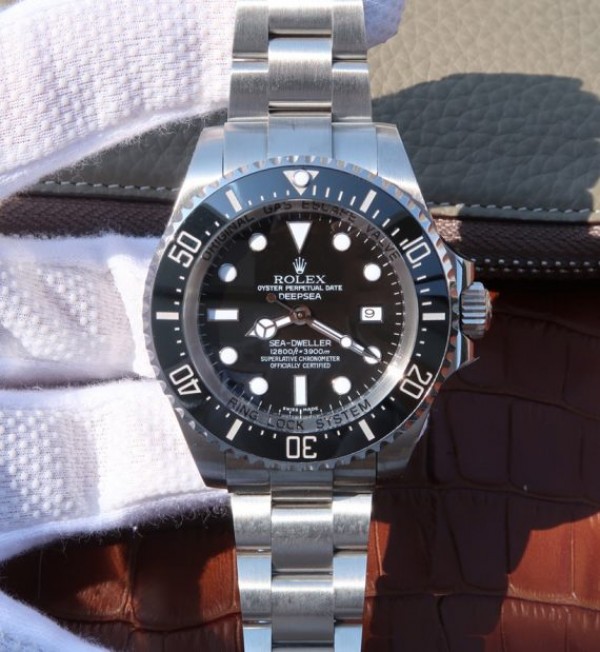Replica Rolex Sea-Dweller DEEPSEA 116660 Black Ceramic Noob V7 SA3135 - Top club