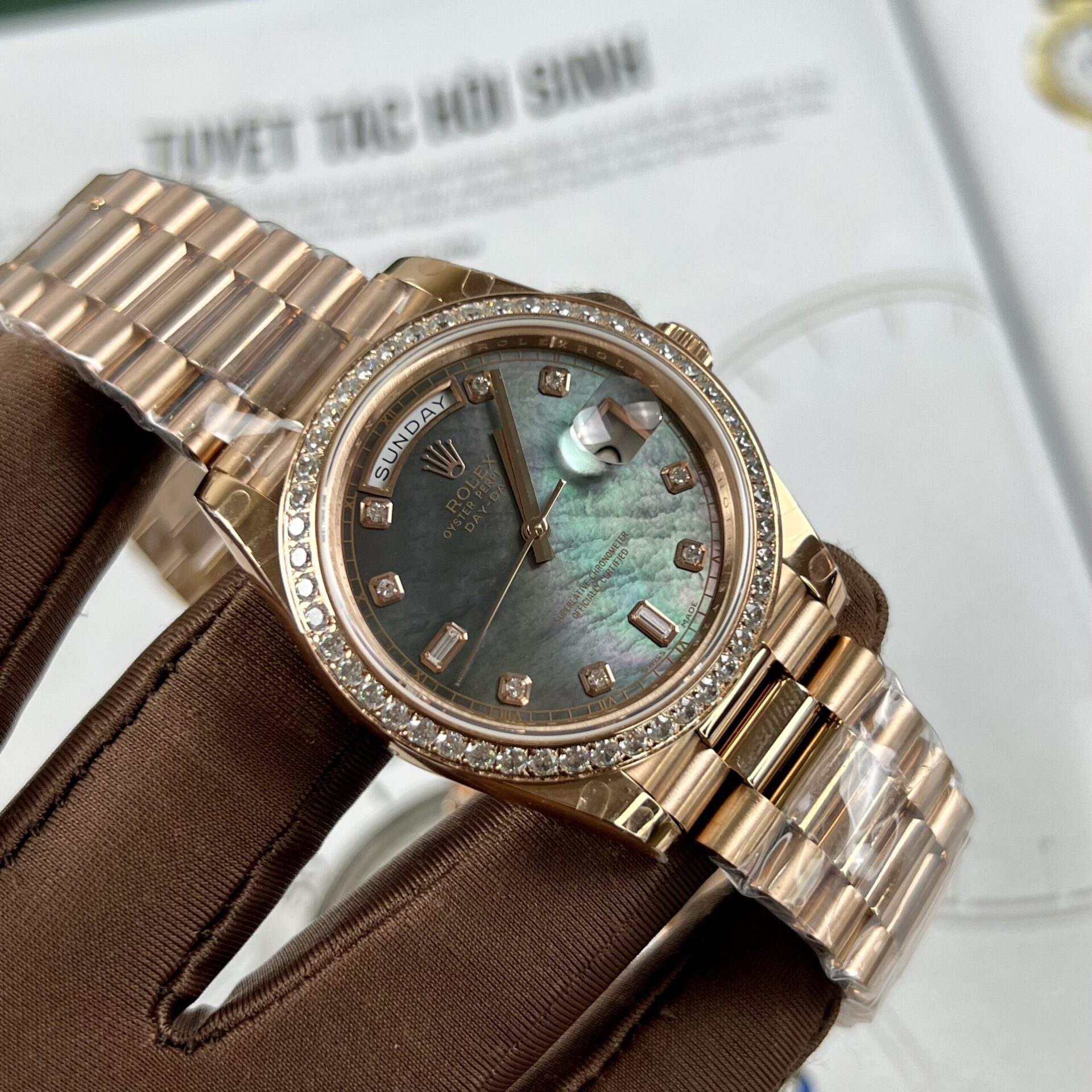 Rolex Day-Date Fake Watch Mother Of Pearl Dial TW Factory 40mm - Top club