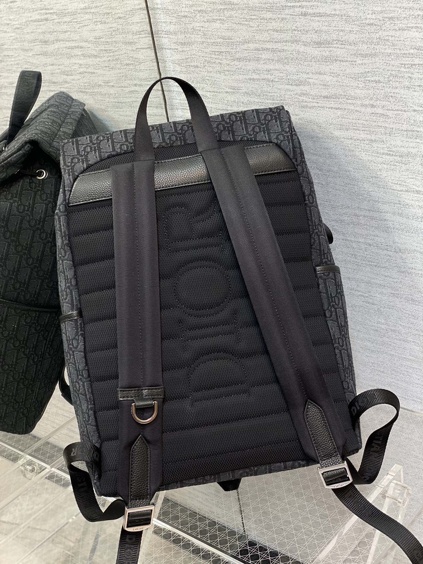 Explorer Backpack Beige/White/Black For Women‎ 16.5 in/ 42.5 cm CD 1ESBA152YKY_H27E1:1High-quality replica