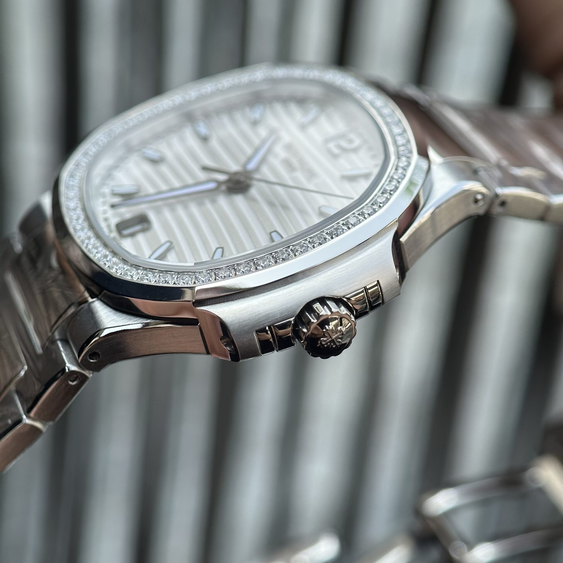 Patek Philippe Replica 11 Watch Nautilus 7118 White With Diamond Bezel Factory 3K 35.2mm - Top club