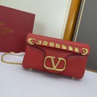 Valentino1:1High-quality replica