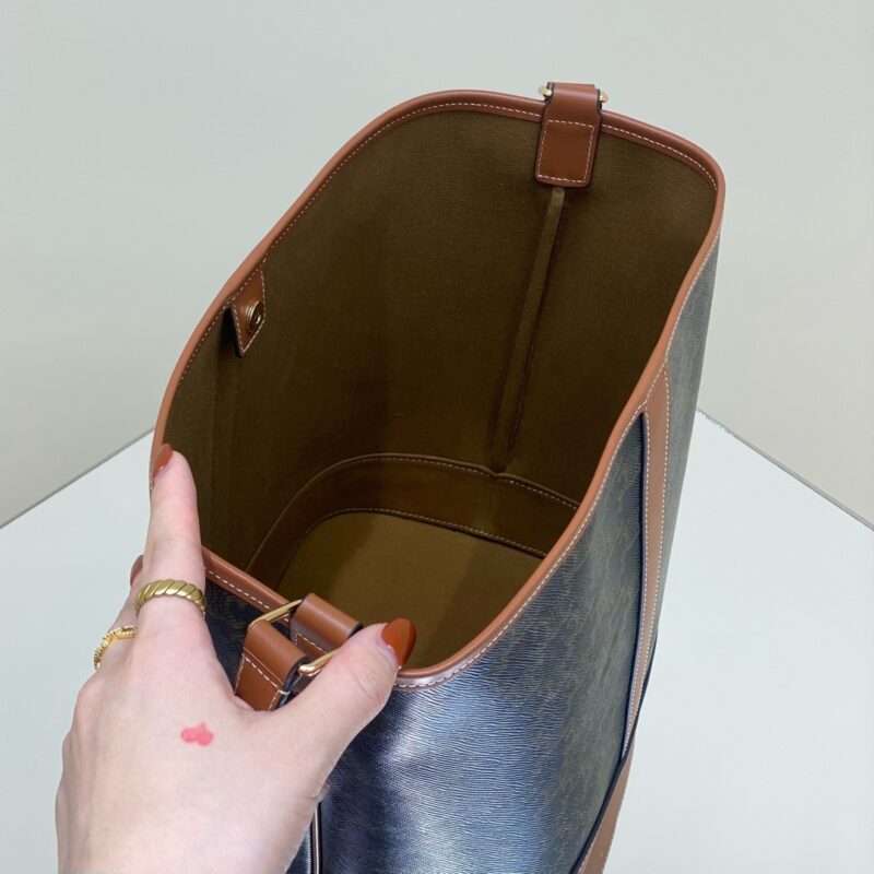Replica Celine Triomphe Bucket Brown1:1High-quality replica