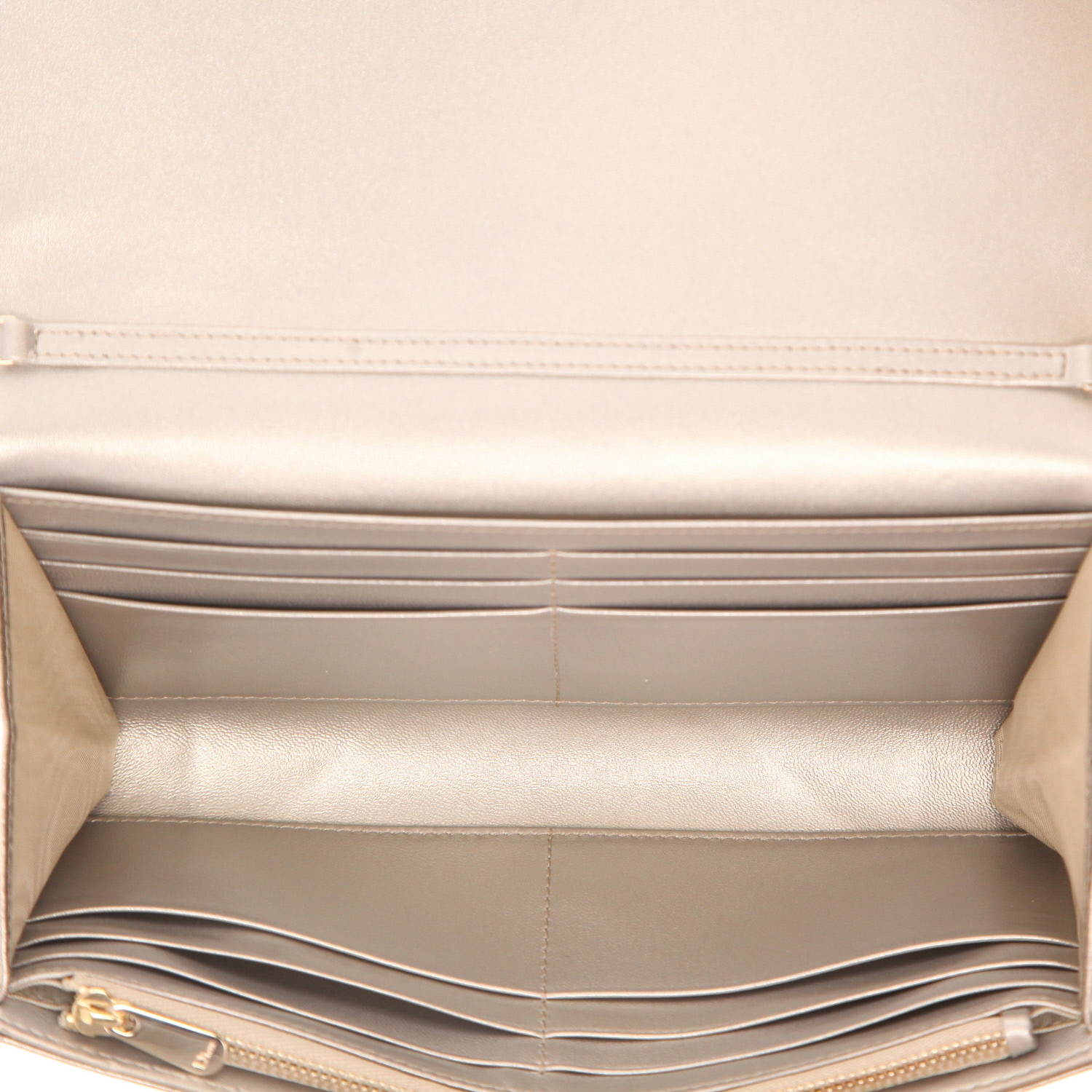 Dior Diorama Wallet on Chain shoulder bag in gold grained leather1:1High-quality replica