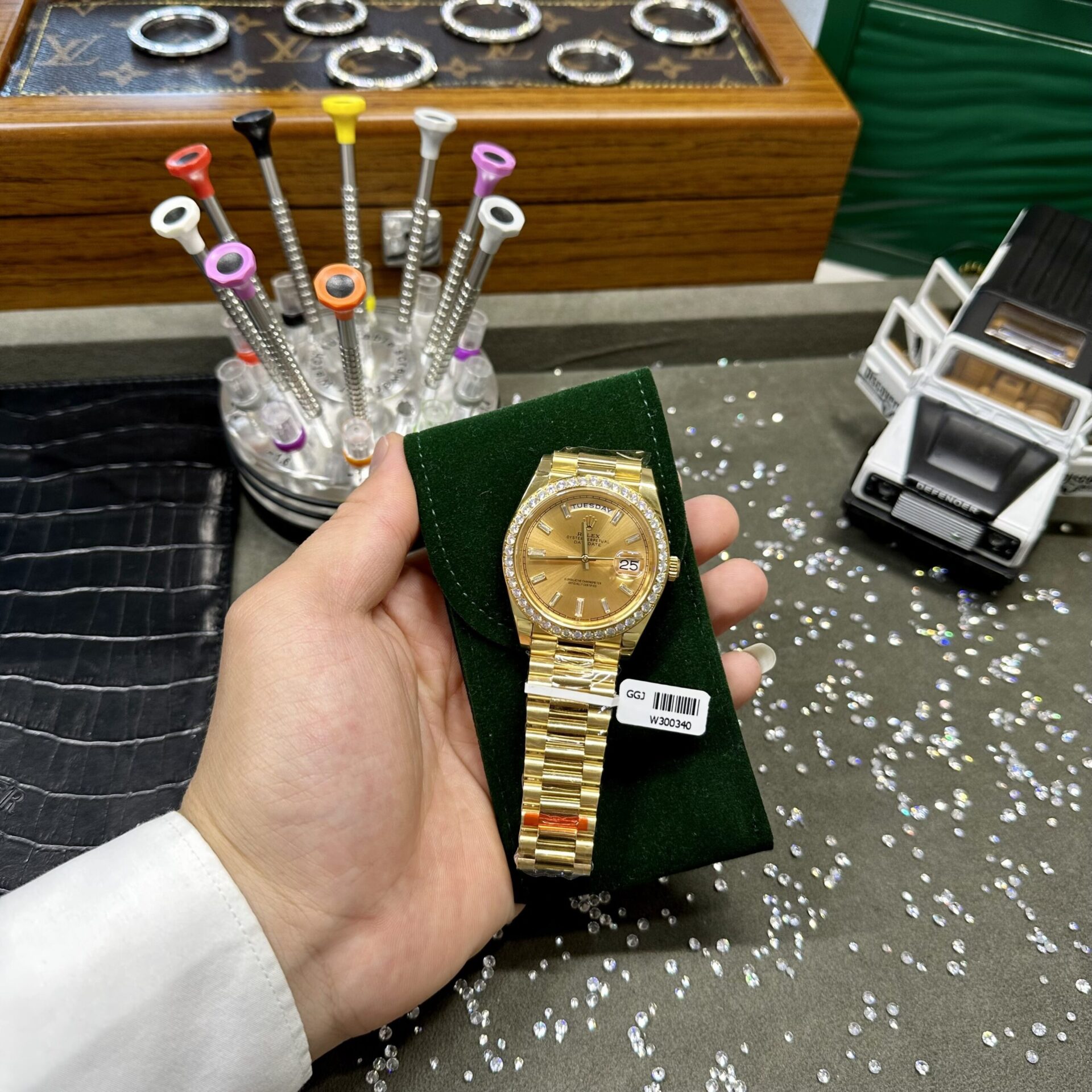Rolex Day-Date Fake Watches Yellow Dial Moissanite Diamonds EW Factory 40mm - Elite Watch Atelier