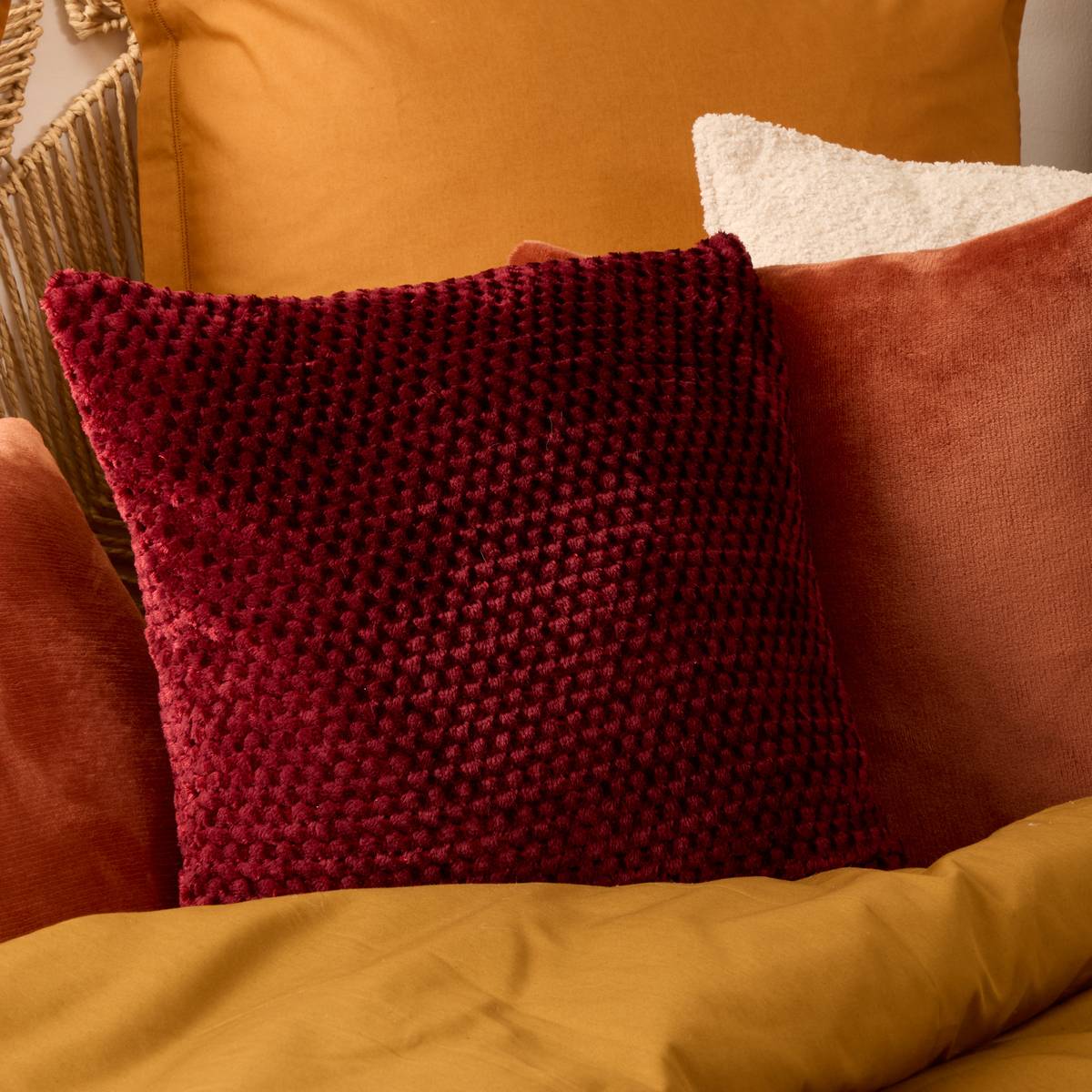 Cushion "Lyno" Garnet red, 40x40 cm