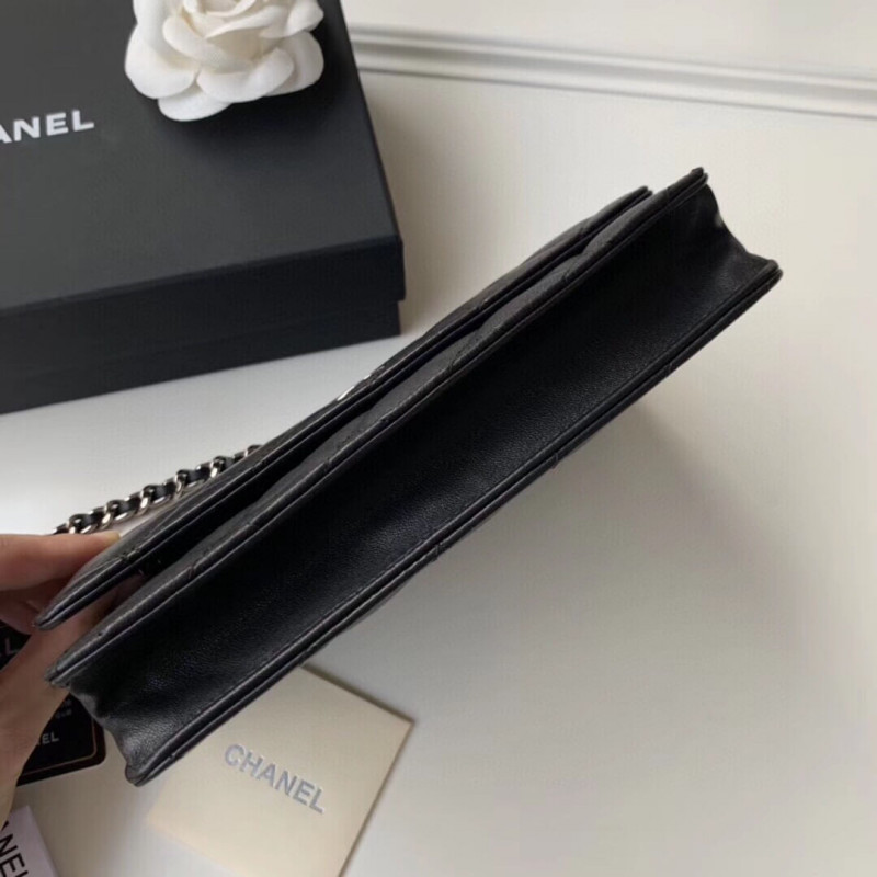 Replica Chanel Classic Lambskin Wallet On Chain Woc Ap02501:1High-quality replica