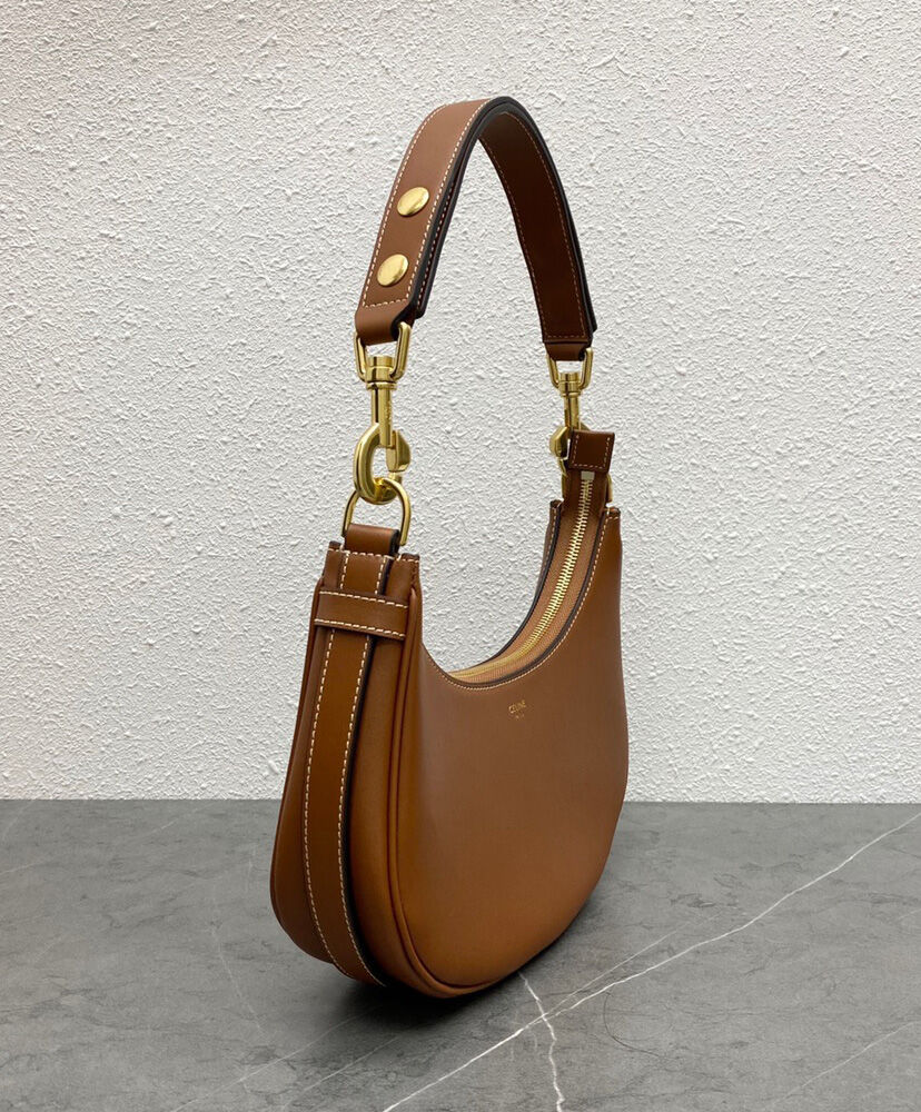 Celine Medium Ava Strap Bag In Smooth Calfskin Coffee1:1High-quality replica