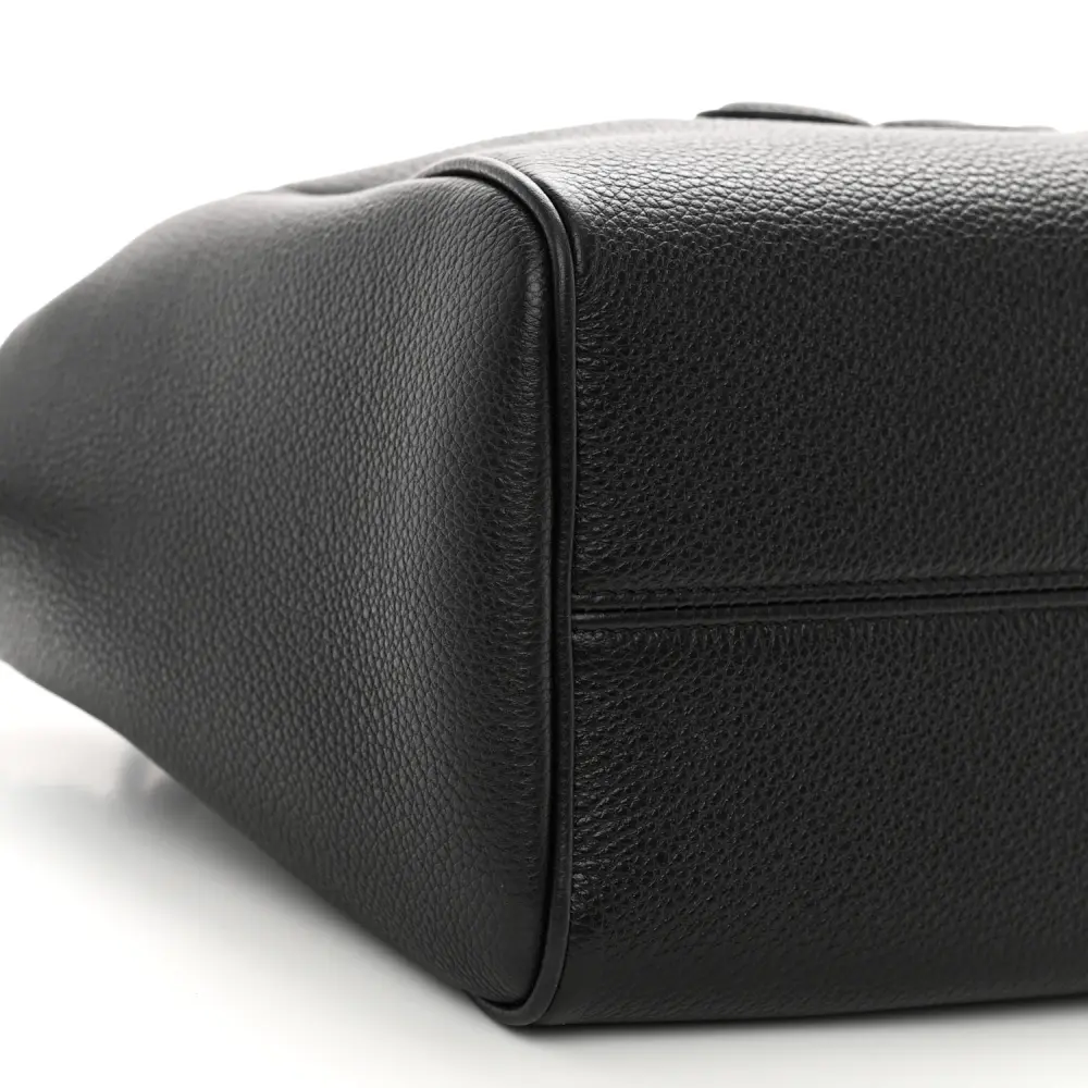Mirror Quality Replica Celine Black Calfskin Cuir Triomphe Bag1:1High-quality replica