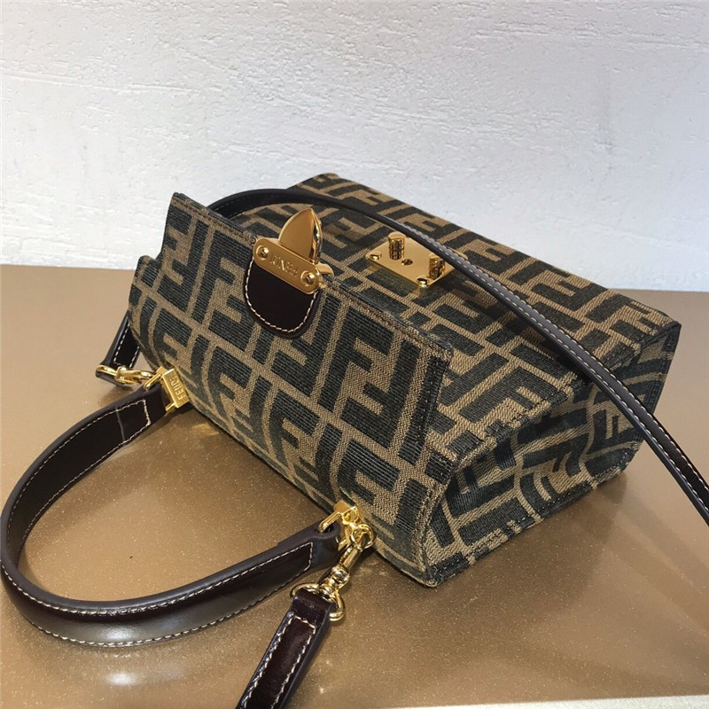 fendi vintage kelly bag - Replicaclubs