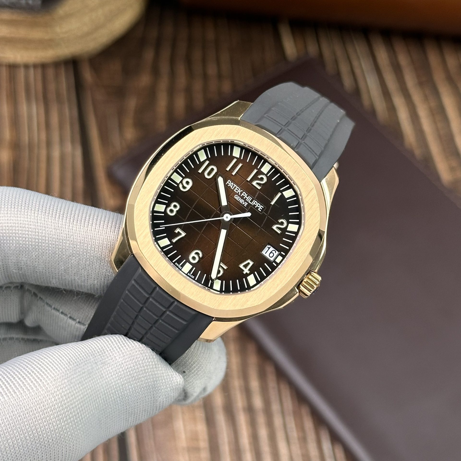Patek Philippe Replica 1:1 Watch Aquanaut 5167R Chocolate Dial Factory 3K 40mm - Top club