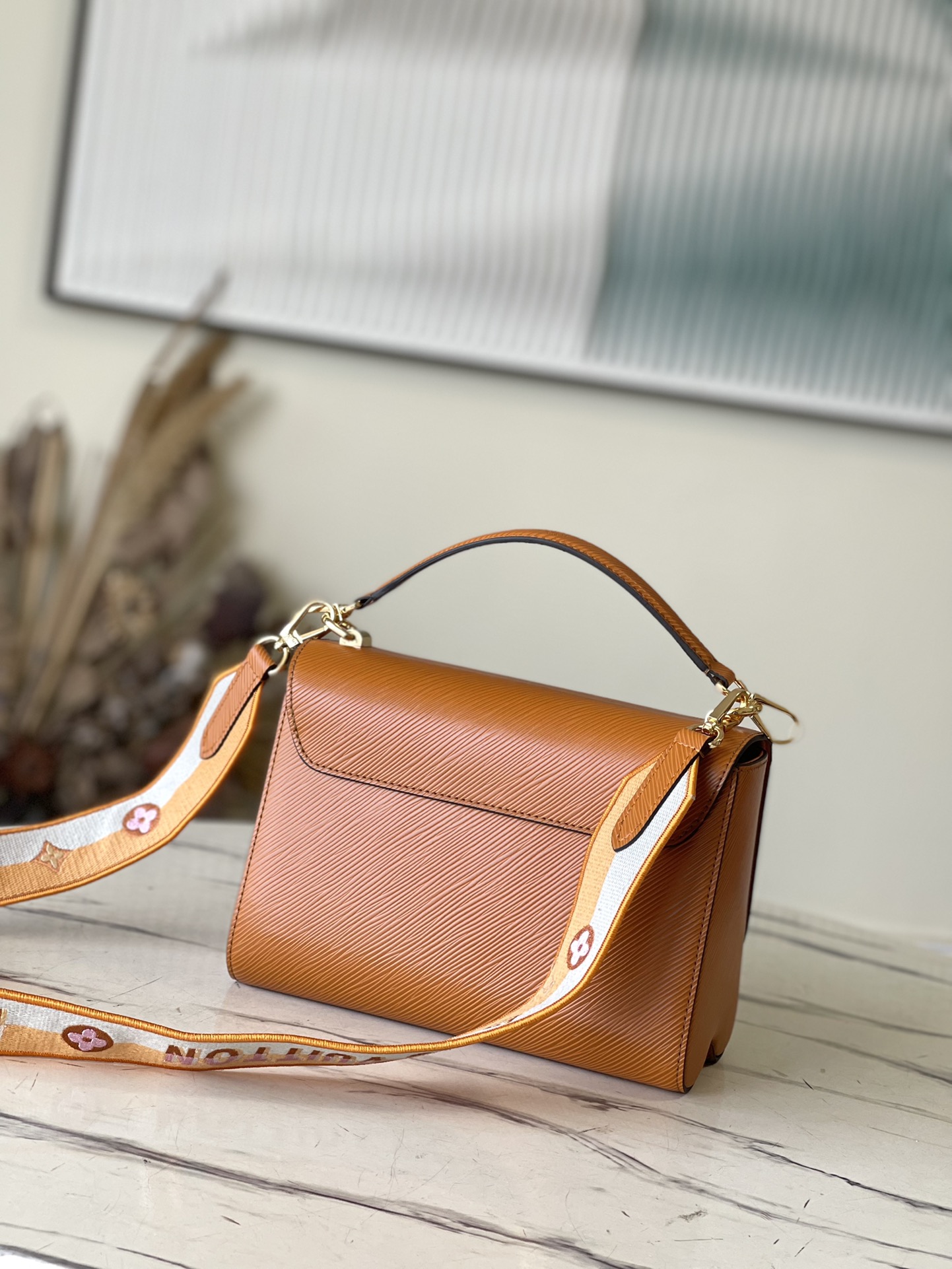 Louis Vuitton Twist MM M215551:1High-quality replica
