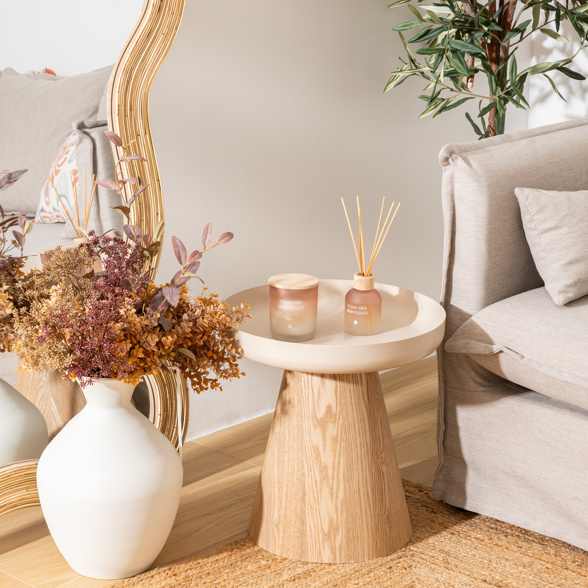 Side table "Hercyna" Beige, 41.8x40x40 cm