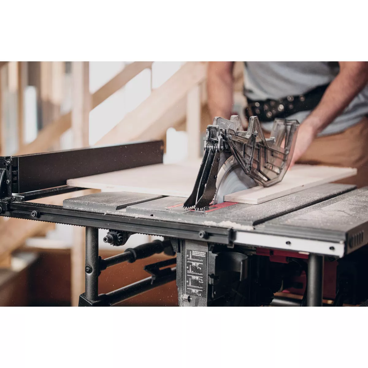 SKIL 15A 10 In. Table Saw with Integrated Folding Stand