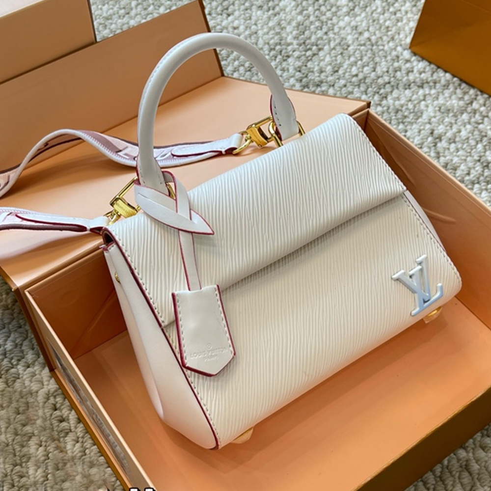 Louis Vuitton LV  Cluny Grained Leather Shoulder Handbag1:1High-quality replica