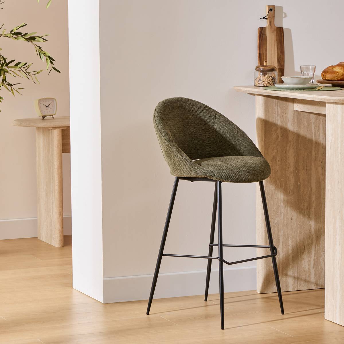Bar stool "Amago" Cedar Green, 54x52 cm