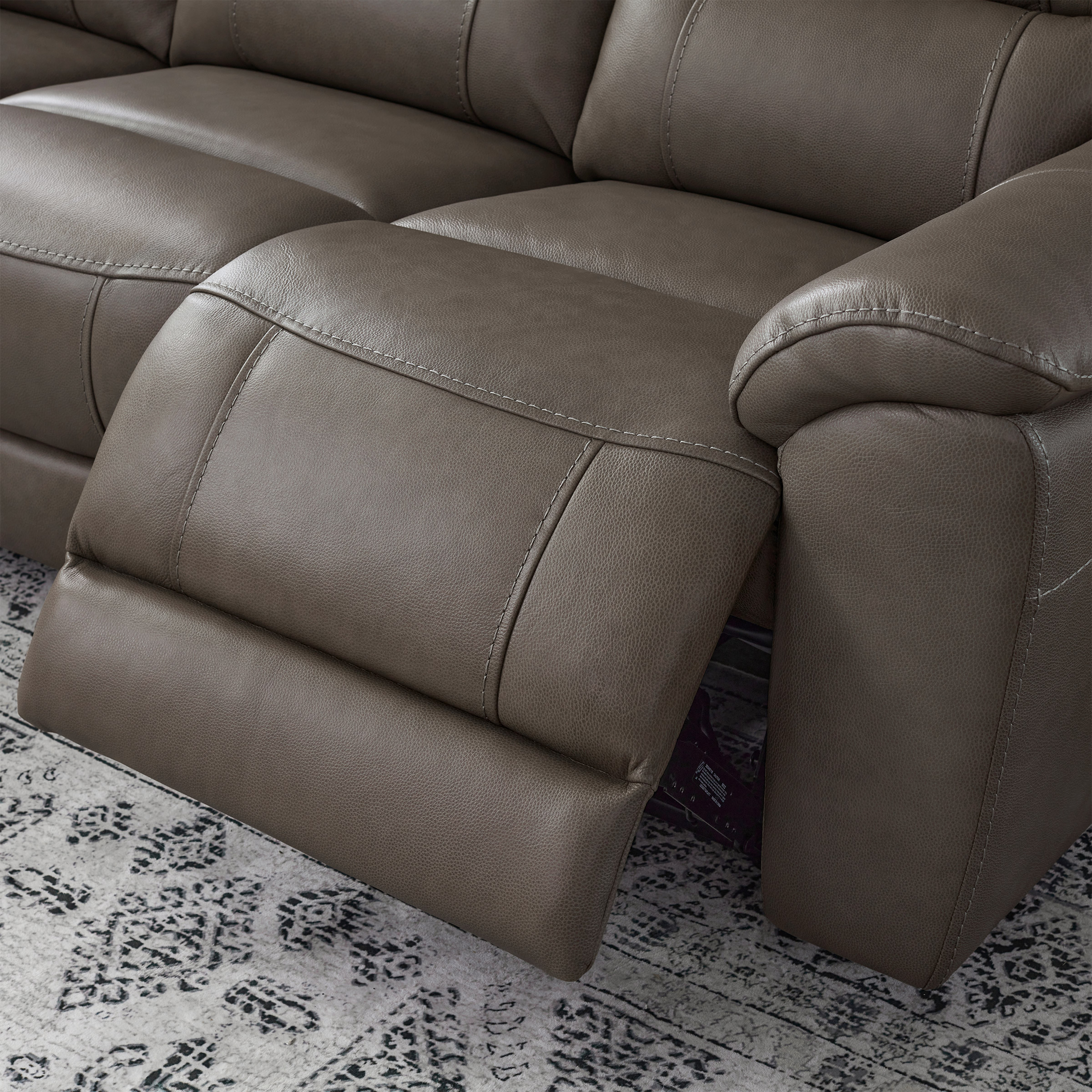 Mason Leather Power Reclining Sofa with Power Headrests - Image 6