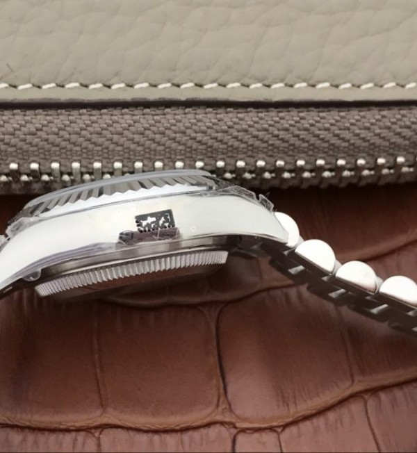 Replica Rolex DateJust 28mm Fluted Bezel White Dial Diamonds Markers Bracelet A2236 - Elite Watch Atelier