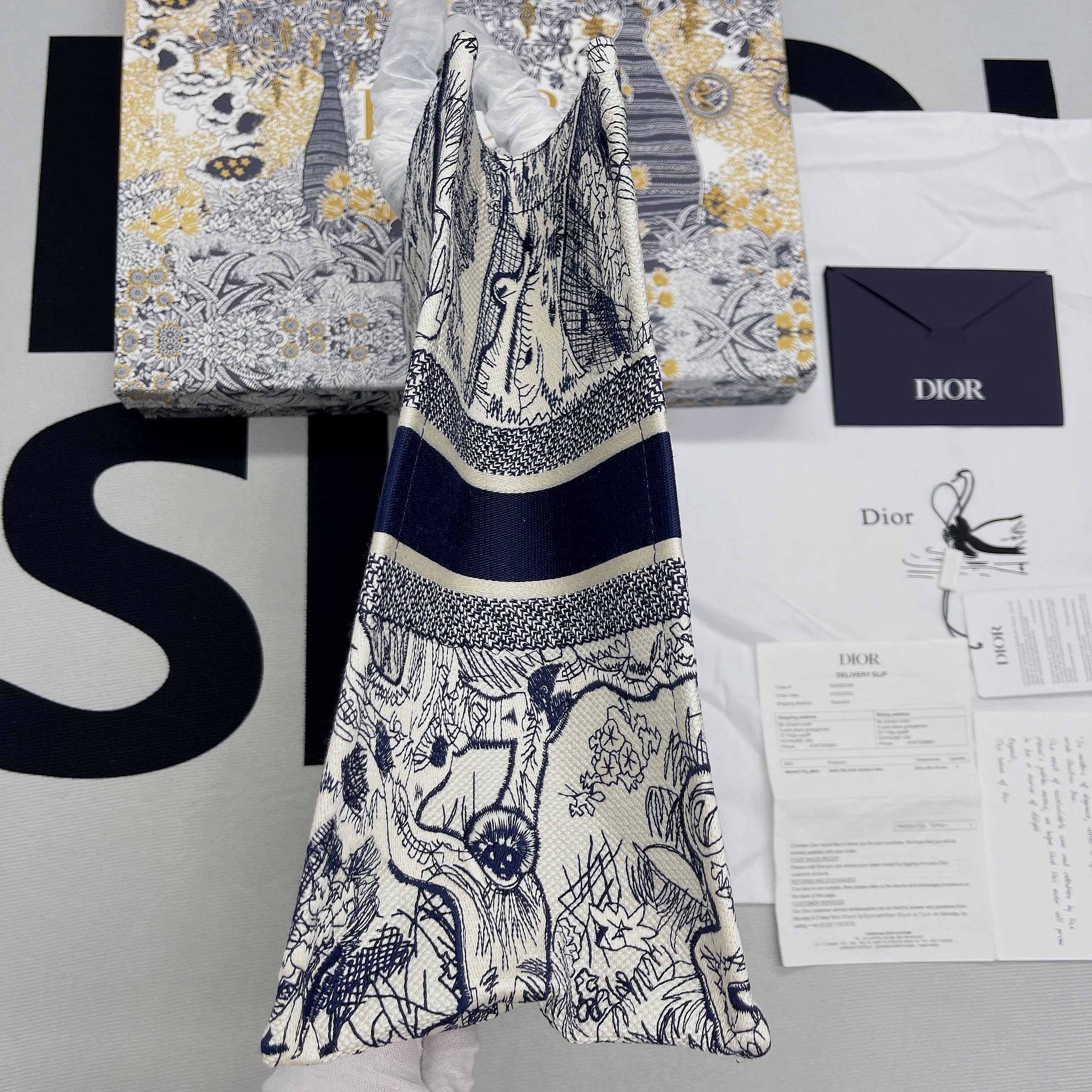 Christian Dior Large Dior Book Tote Blue Multicolor, For Women, Women’s Handbags 16.5in/42cm CD1:1High-quality replica