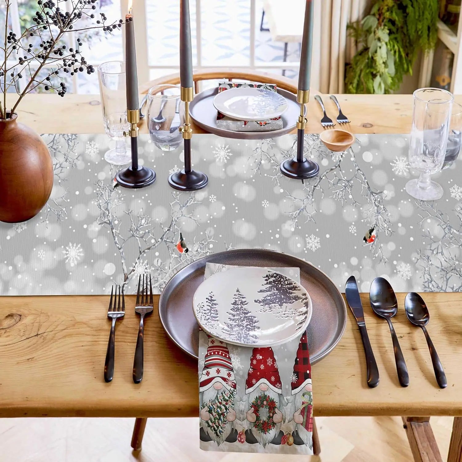 WinterKabouter | Luxe Kerst Tafelloper met Sneeuwvlok Design