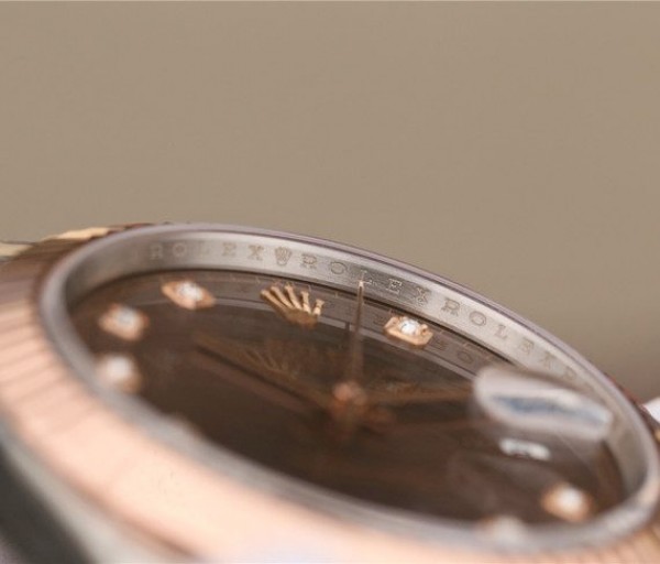 Replica Rolex DateJust 41mm 126331 RG Wrapped Brown Dial Diamonds Markers Bracelet A3235 - Top club