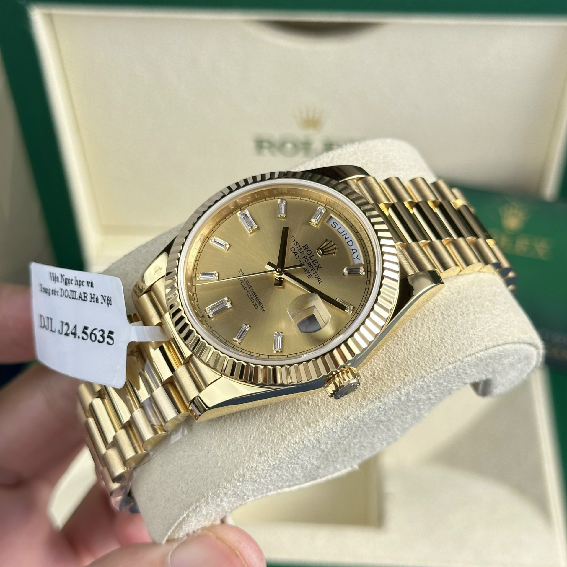 Rolex Replica 1:1 Watch Day-Date 228238 Gold Wrapped 18K Yellow Gold 178 grams GM Factory 40mm - Elite Watch Atelier