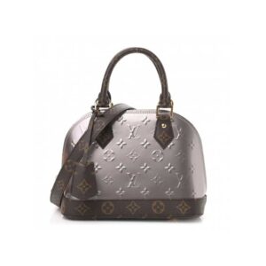  Lambskin Cassandre Chain Wallet – YB0121:1High-quality replica