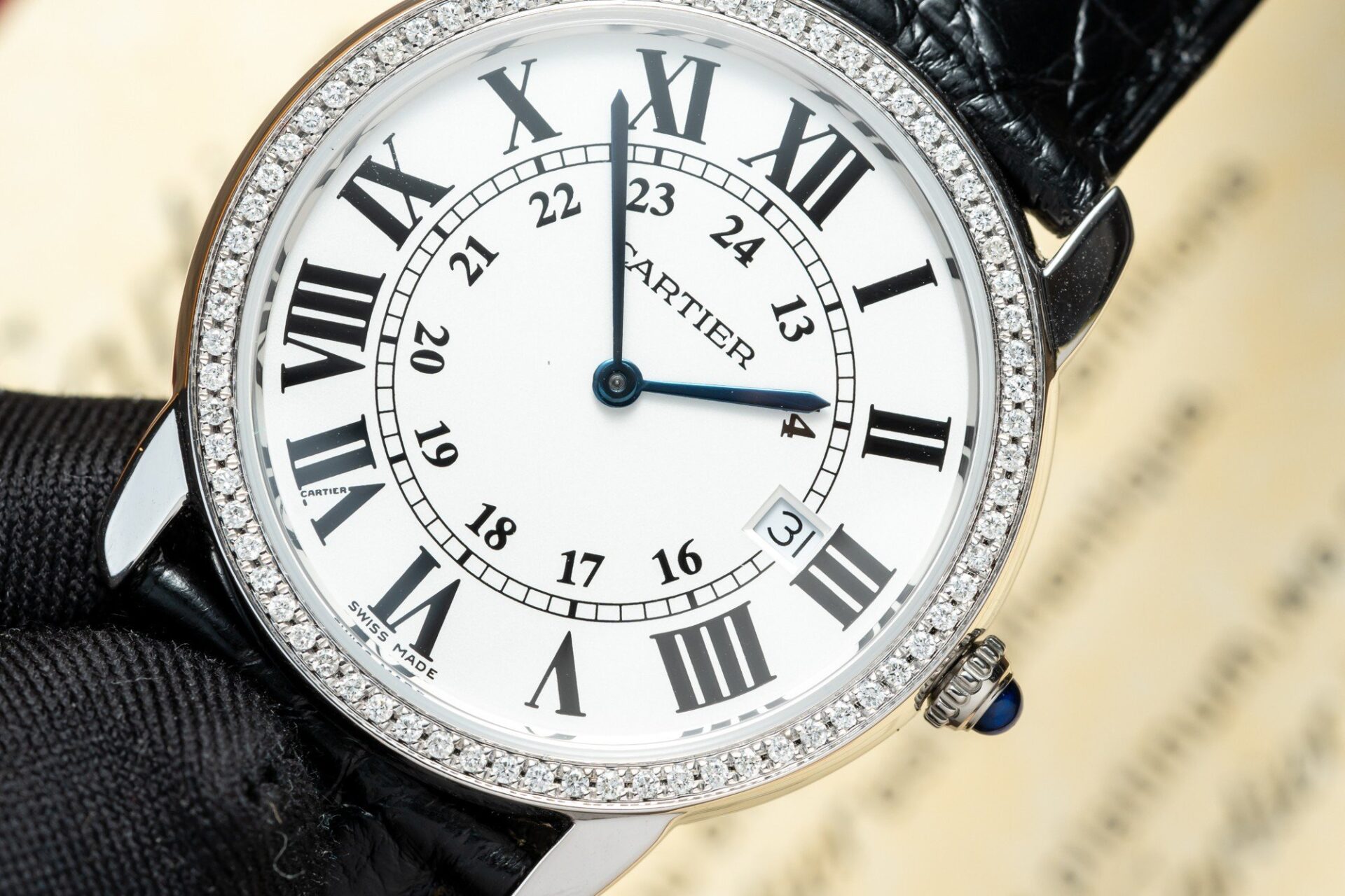 Cartier Ronde Natural Diamond Replica 1:1 Watch For Women 36mm - Top club