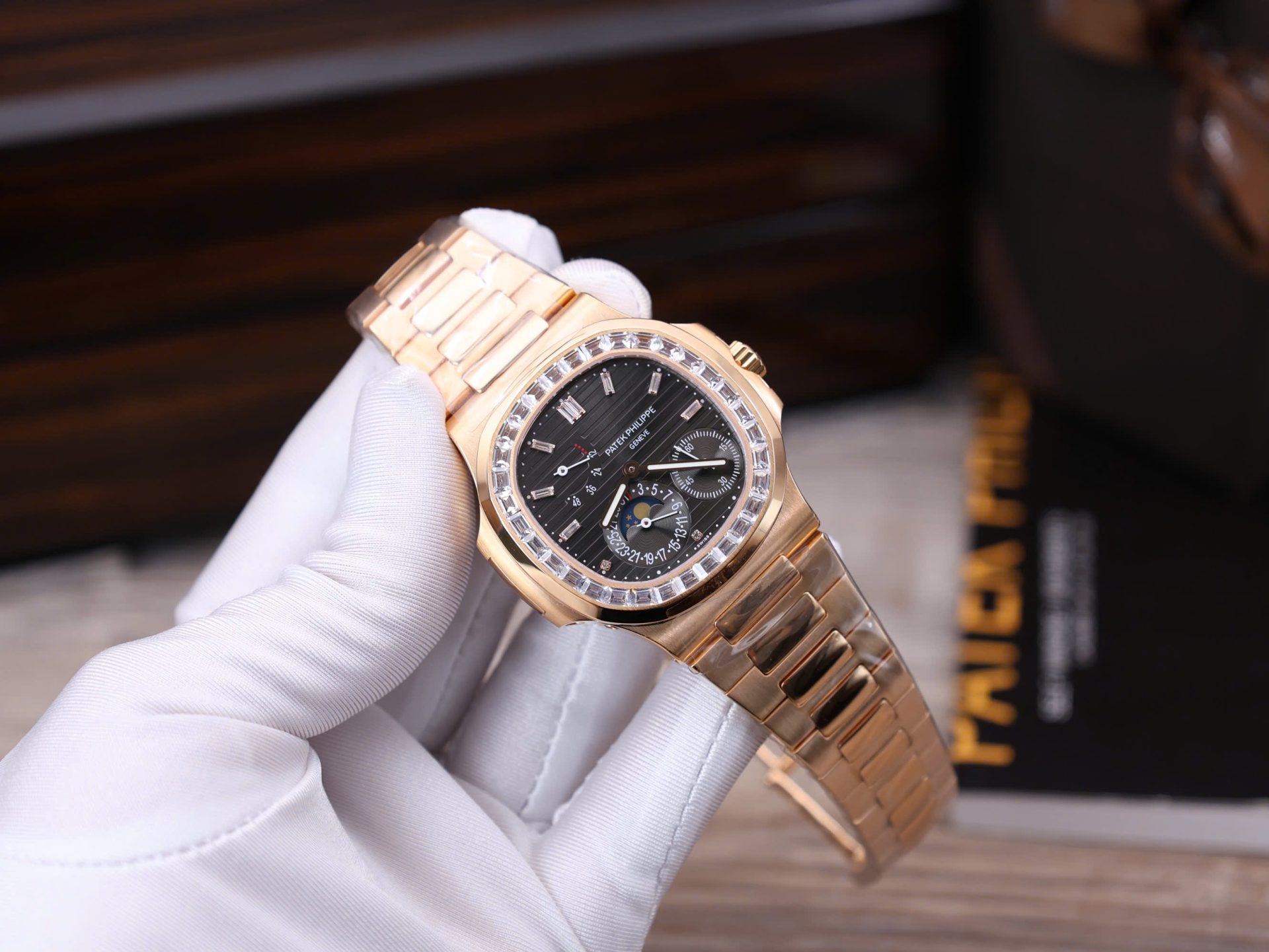 Patek Philippe Nautilus 5724R Replica Watch Custom Gold Wrapped GR Factory 40mm - Elite Watch Atelier