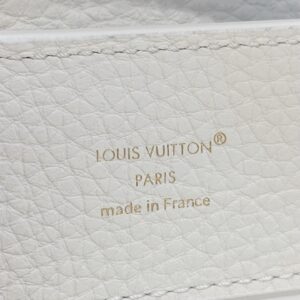 Louis Vuitton Capucines BB handbag in white Taurillon leather1:1High-quality replica