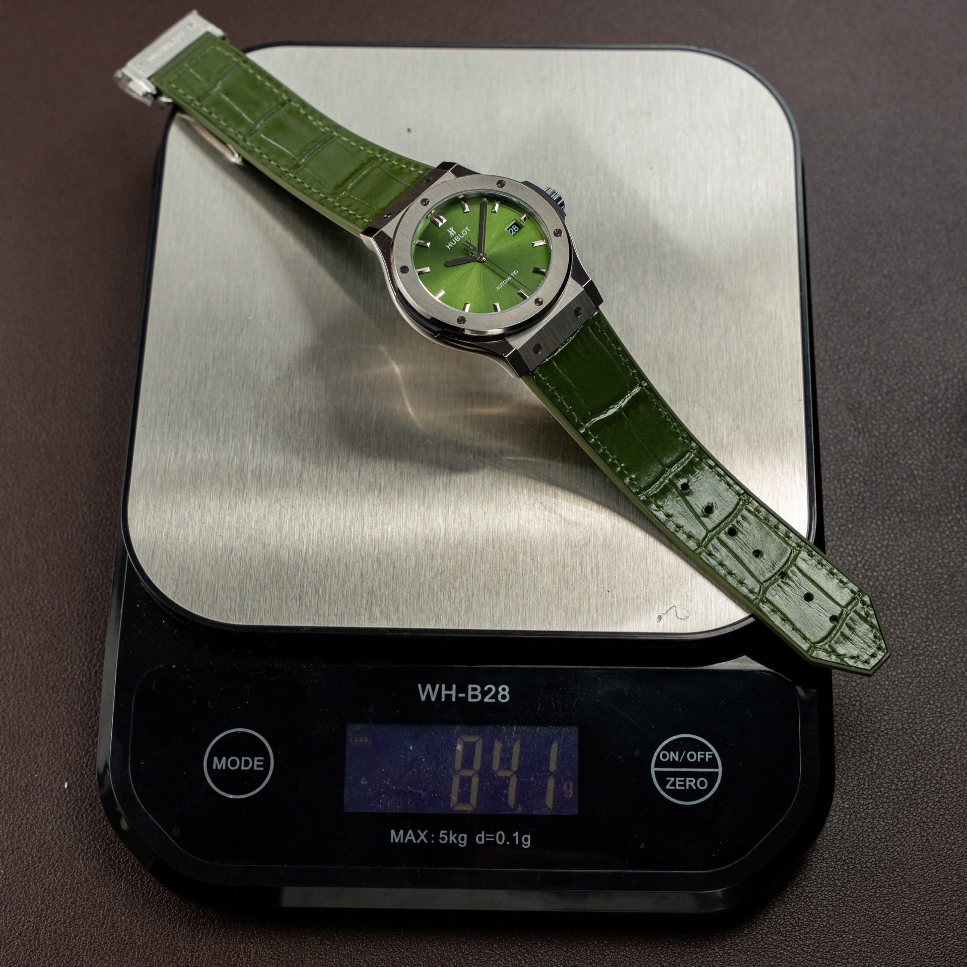 Hublot Classic Fusion Titanium Black Replica Watches Movement SW300 Weight 84 Gram 42mm - Elite Watch Atelier