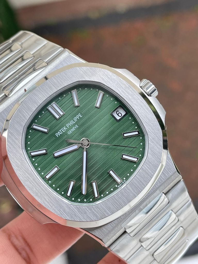 Replica PATEK PHILIPPE Nautilus 5711/1A PPF VF 1:1 Best Edition Green Textured Dial on SS Bracelet 324CS - Top club