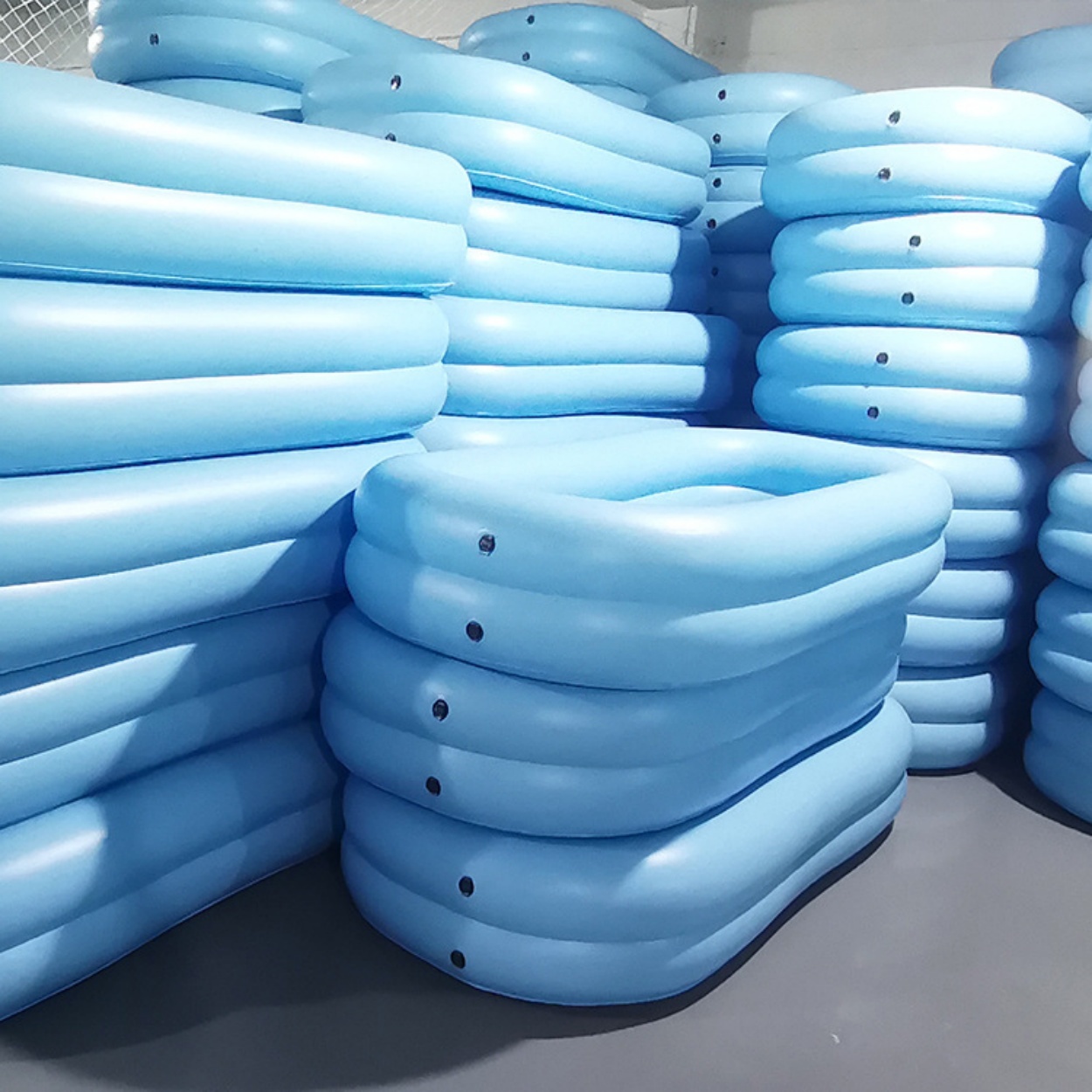 Hot Sales Inflatable Ice Bathtub Portable PVC Folding Fitness Ice Bath Recovery Cold Plunge Tub for Athletes
