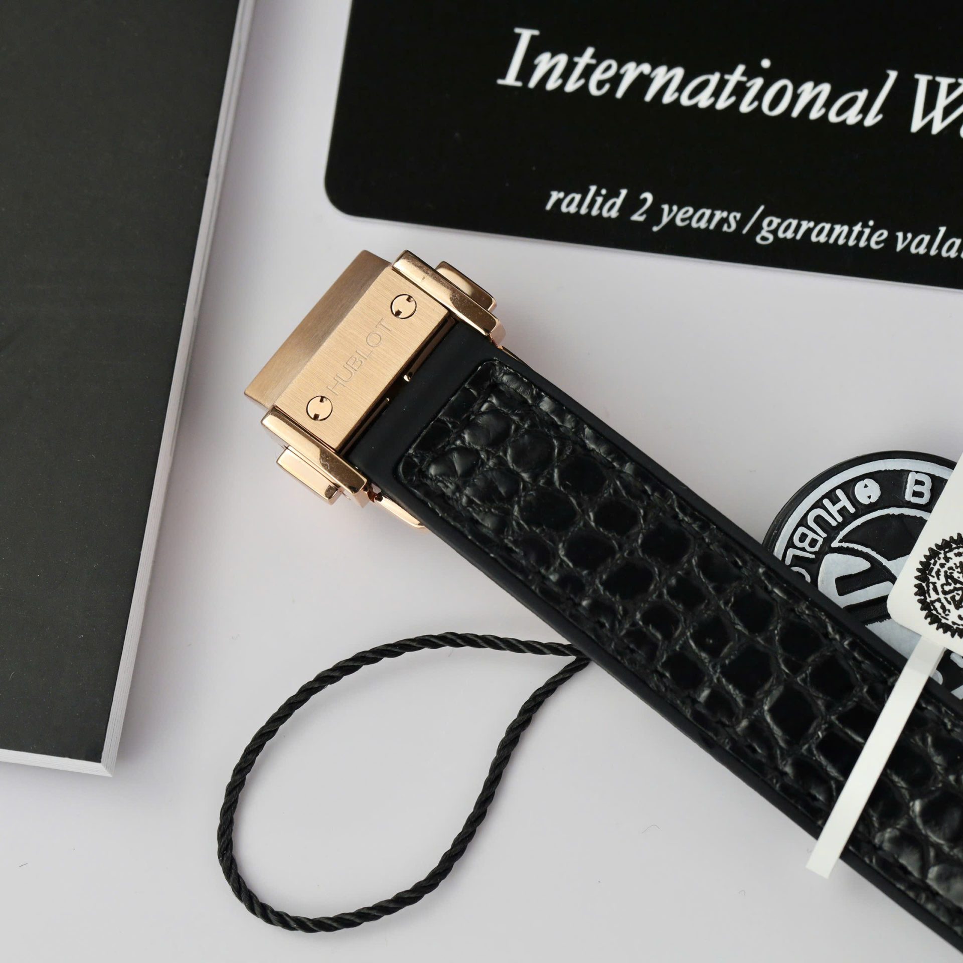 Hublot Classic Fusion King Gold Replica Watches Custom Moissanite Diamonds 33mm - Top club
