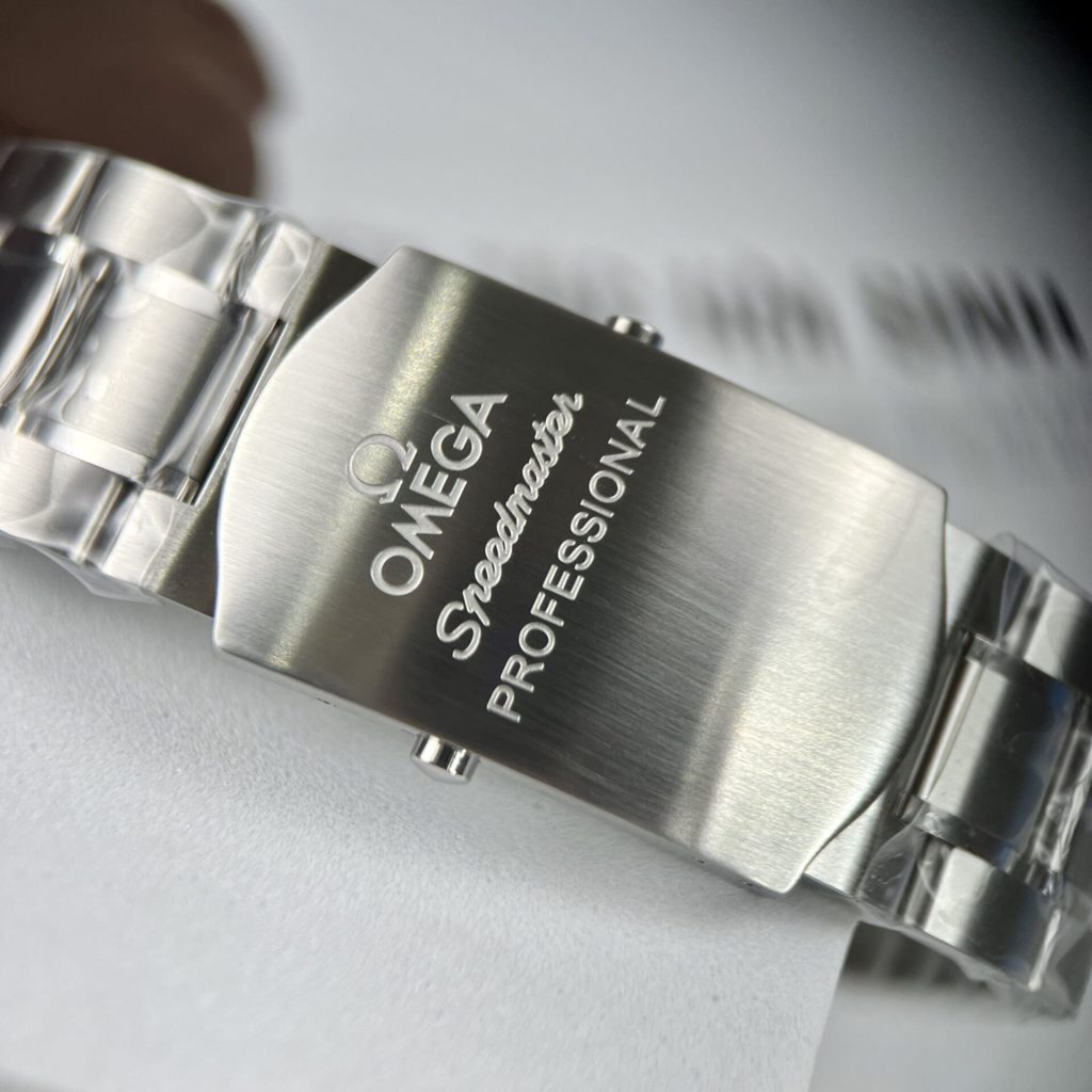 Omega SpeedMaster Moonwatch Chronograph Replica 11 Watches Black Dial 42mm - Top club