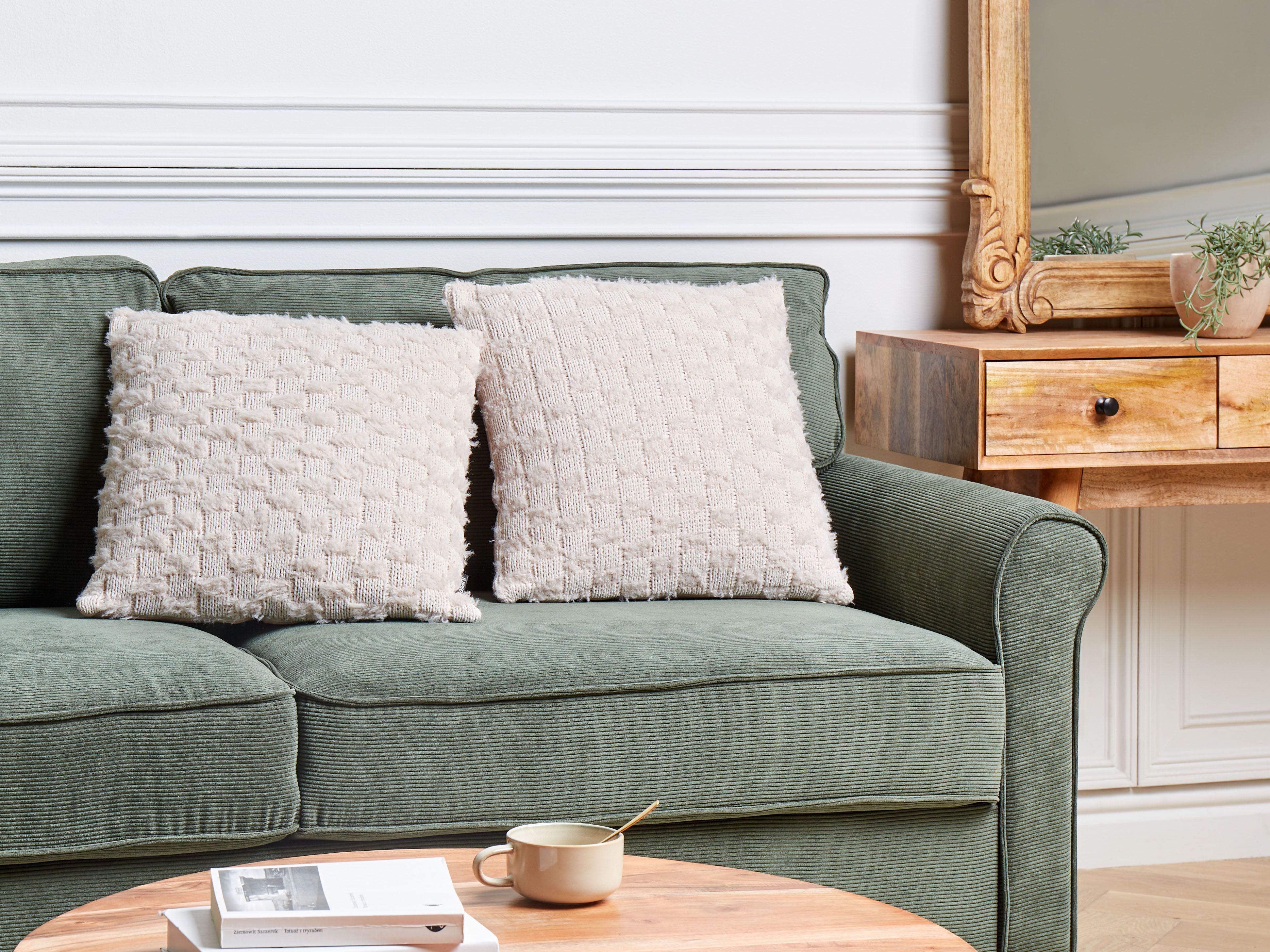 Set of 2 Decorative Cushions BASALIM 45 x 45 cm Beige Solid