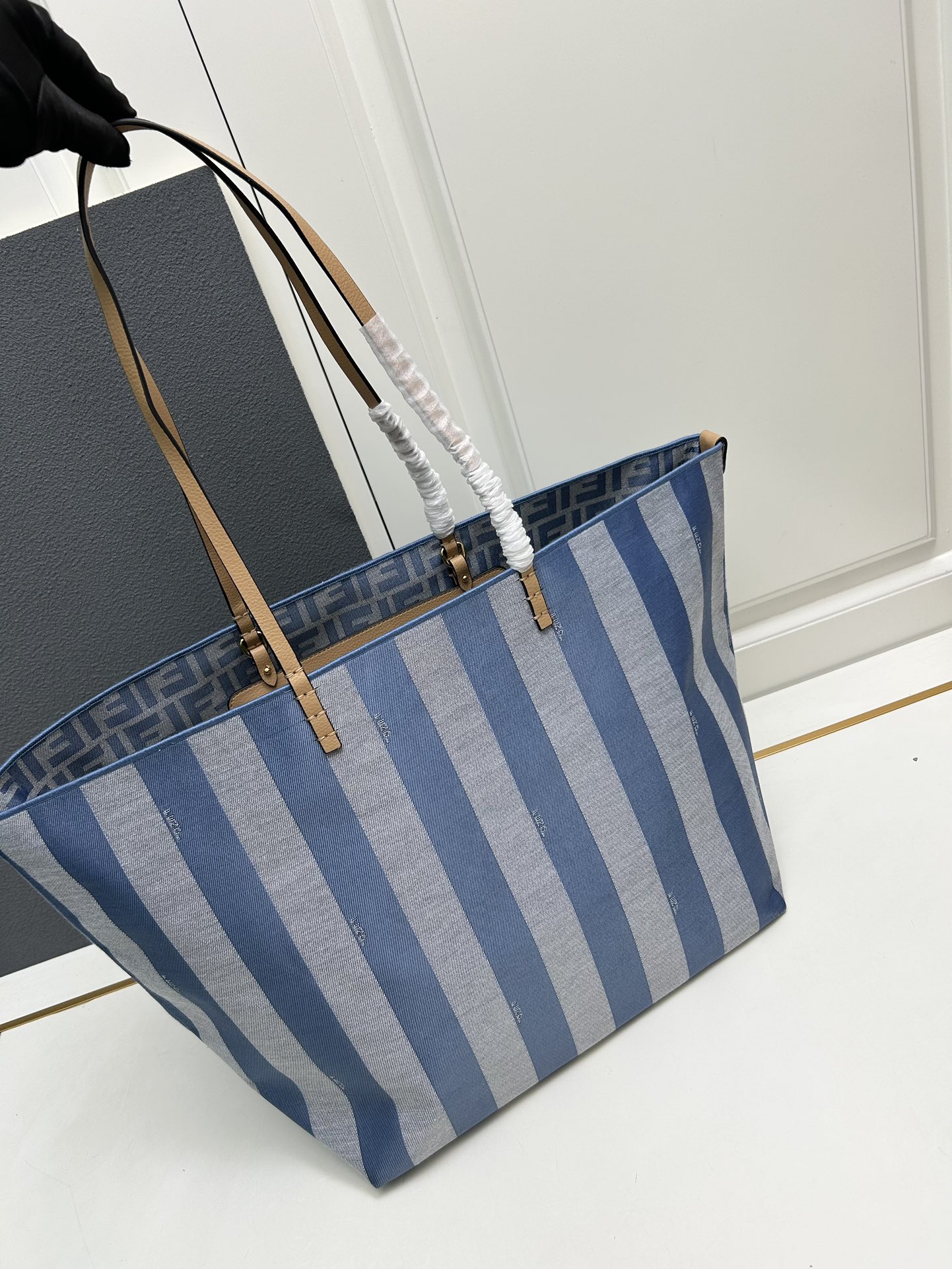 FendiReversible shopper in Pequin striped  Bag  (Replica) - Replicaclubs