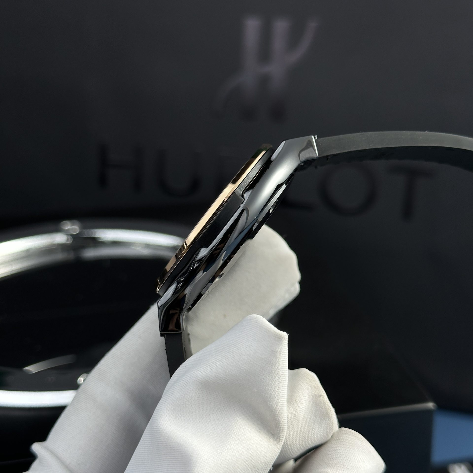 Hublot Best Fake Watches Classic Fusion Ceramic Demi King Gold 42mm - Top club