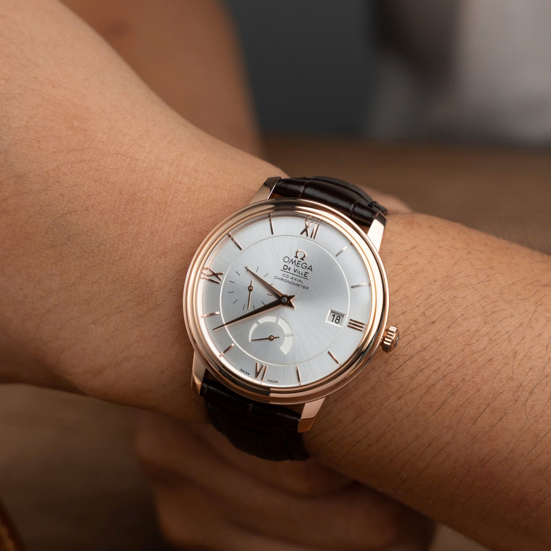 Omega De Ville Prestige Power Reserve Replica Watches Brown Leather Strap 39.5mm - Top club