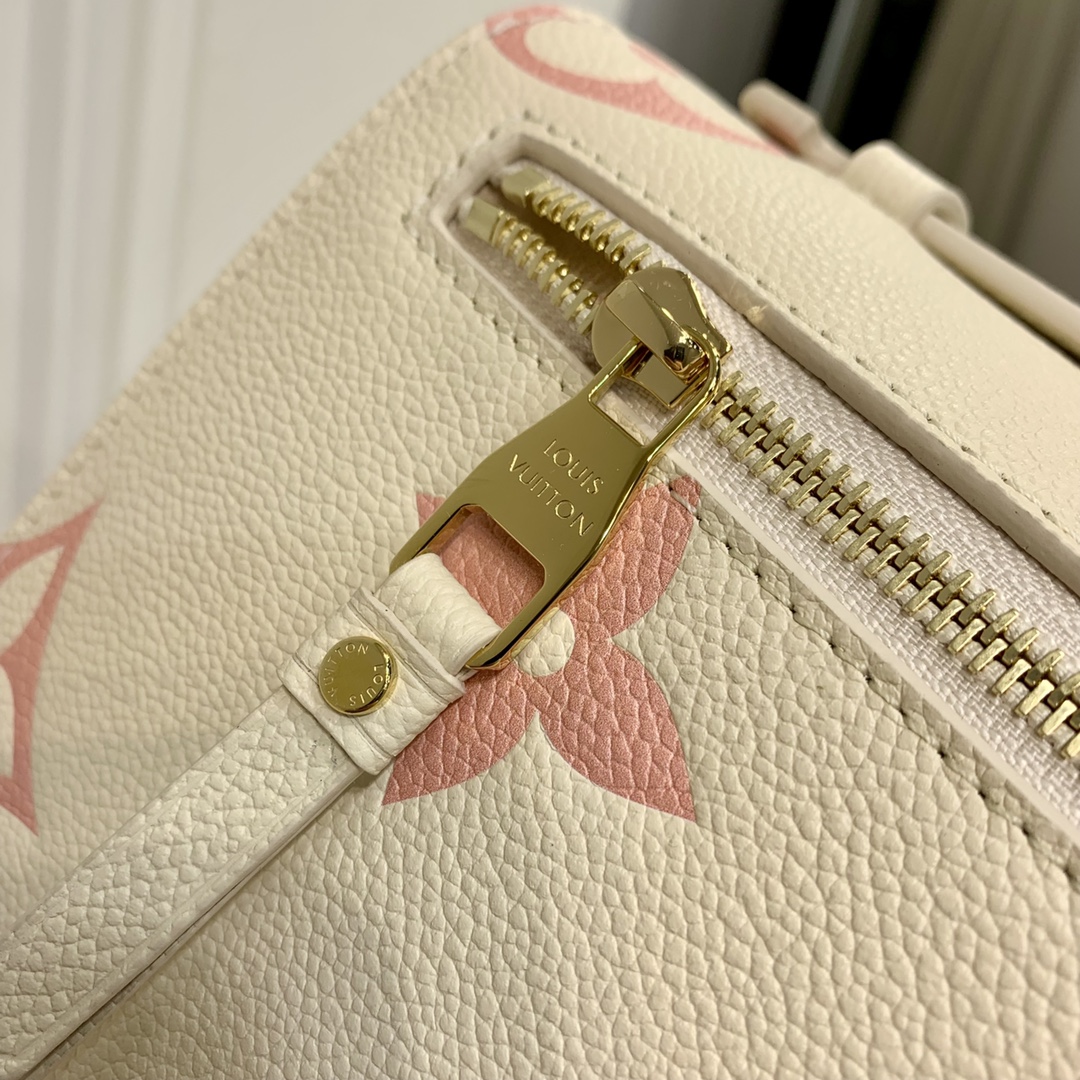 Louis Vuitton Pochette Metis M455731:1High-quality replica