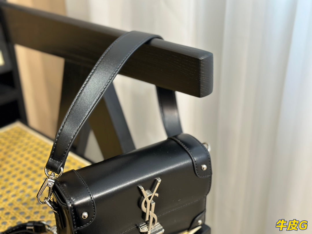 TO – New Luxury Bags SLY 2961:1High-quality replica