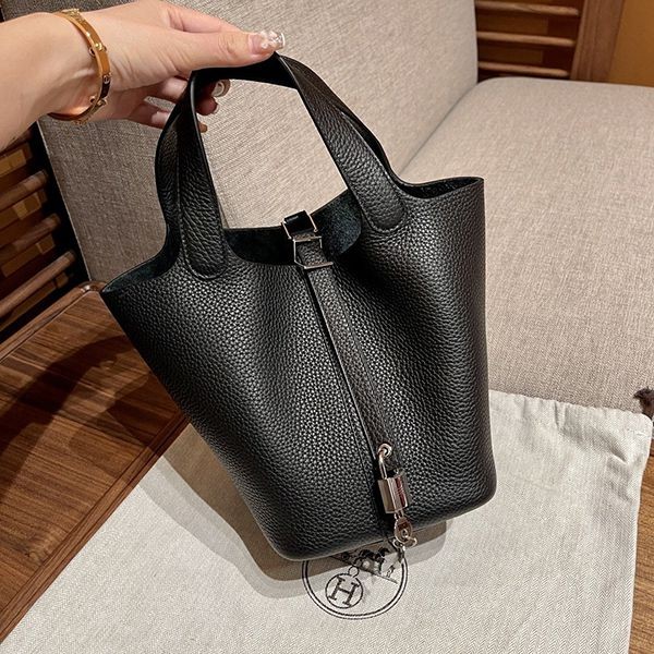 Hermès Picotin Replica Lock MM – Noir1:1High-quality replica