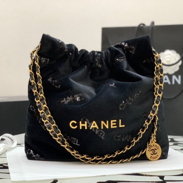 Chanel 22 Medium