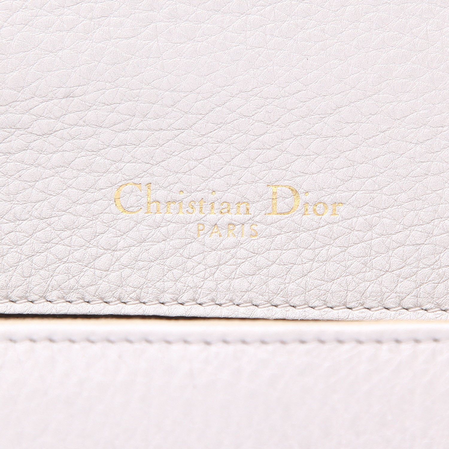 Dior Diorama shoulder bag in silver leather1:1High-quality replica