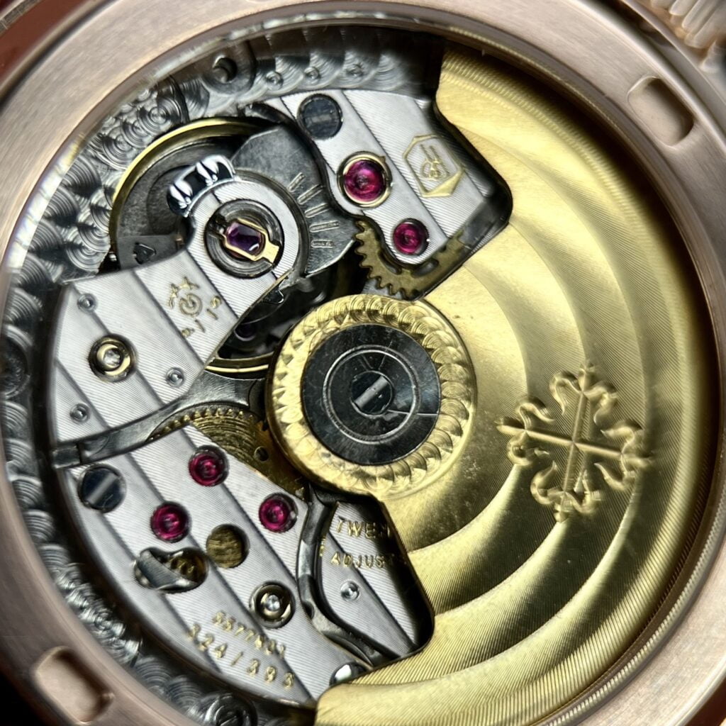 Patek Philippe Replica 11 Watch Aquanaut 5072R Gold Wrapped Moissanite Diamond 35.6mm - Top club